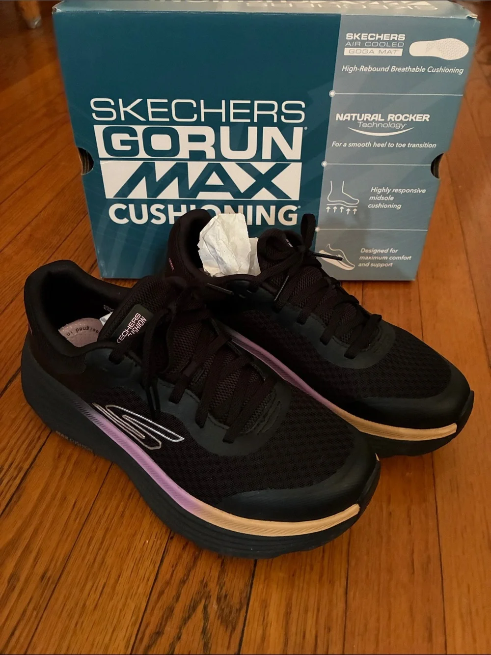 Skechers Go Run Size 9